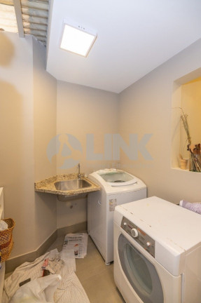 Imagem Apartamento com 3 Quartos à Venda, 126 m² em Moinhos De Vento - Porto Alegre