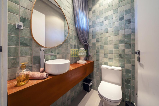 Imagem Casa com 3 Quartos à Venda, 159 m² em Canto Grande - Bombinhas Imagem Casa com 3 Quartos à Venda, 159 m² em Canto Grande - Bombinhas