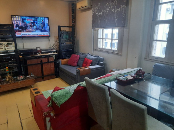 Imagem Apartamento com 1 Quarto à Venda, 66 m² em Centro Histórico - Porto Alegre Imagem Apartamento com 1 Quarto à Venda, 66 m² em Centro Histórico - Porto Alegre