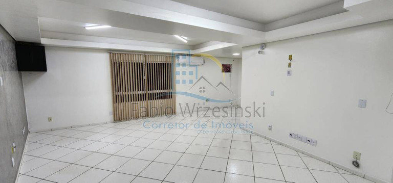 Sala Comercial para Alugar, 54 m² em Floresta - Joinville