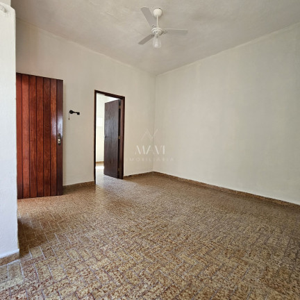 Imagem Casa com 2 Quartos à Venda, 88 m² em Caiçara - Praia Grande Imagem Casa com 2 Quartos à Venda, 88 m² em Caiçara - Praia Grande