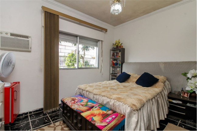 Foto do imóvel Imóvel com 2 Quartos à Venda,  em Cristal - Porto Alegre