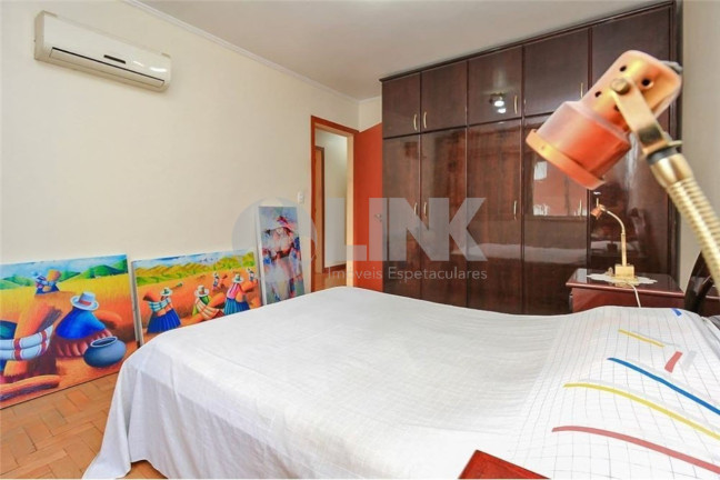 Imagem Apartamento com 3 Quartos à Venda, 94 m² em Higienópolis - Porto Alegre Imagem Apartamento com 3 Quartos à Venda, 94 m² em Higienópolis - Porto Alegre