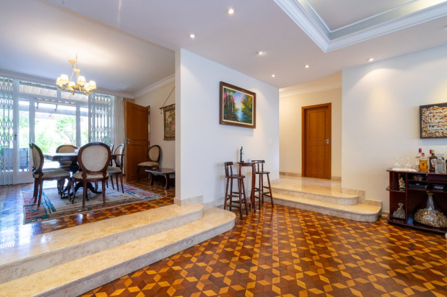 Imagem Casa com 4 Quartos à Venda, 375 m² em Moema - São Paulo Imagem Casa com 4 Quartos à Venda, 375 m² em Moema - São Paulo