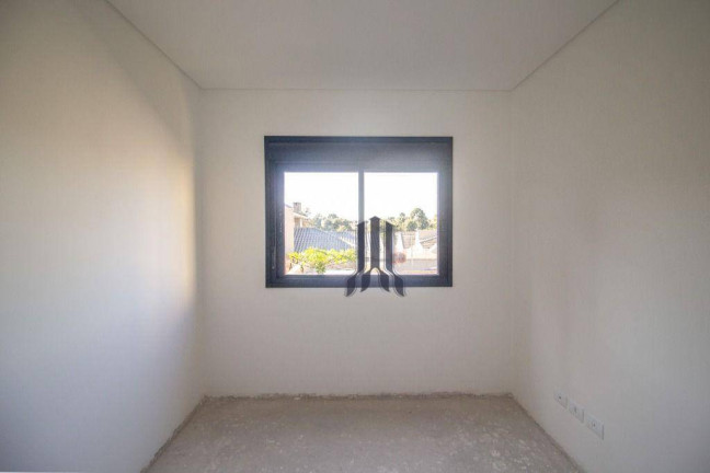 Imagem Sobrado com 4 Quartos à Venda, 130 m² em Portão - Curitiba Imagem Sobrado com 4 Quartos à Venda, 130 m² em Portão - Curitiba