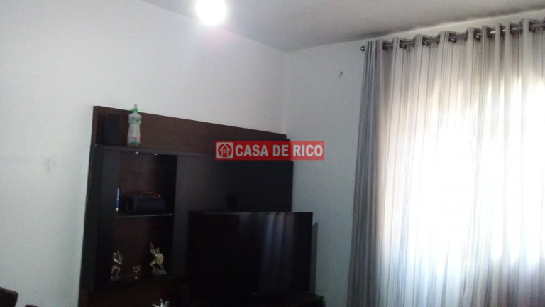 Imagem Casa com 3 Quartos à Venda, 70 m² em Alpes - Londrina Imagem Casa com 3 Quartos à Venda, 70 m² em Alpes - Londrina