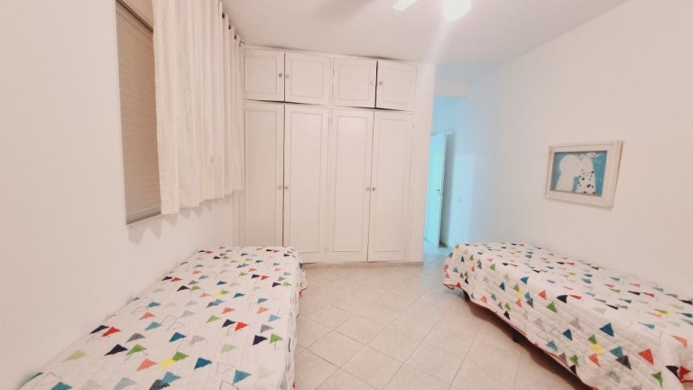 Imagem Apartamento com 3 Quartos à Venda, 200 m² em Pitangueiras - Guarujá