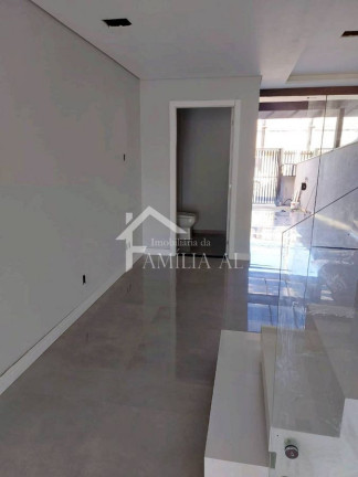 Imagem Sobrado com 3 Quartos à Venda, 135 m² em Floresta - Joinville