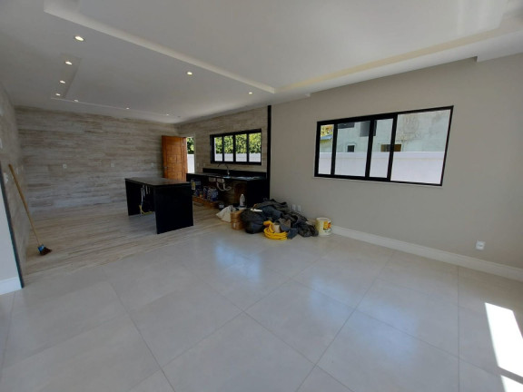 Imagem Casa com 3 Quartos à Venda, 350 m² em Green Valleiy - Teresópolis