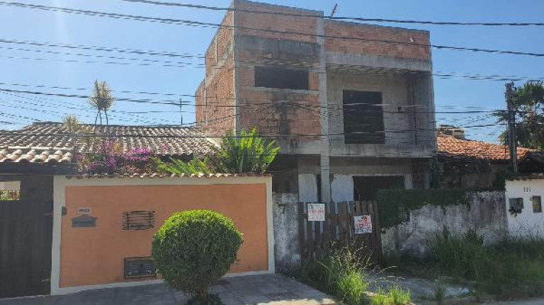 Imagem Casa com 4 Quartos à Venda, 225 m² em Serra Grande - Niteroi Imagem Casa com 4 Quartos à Venda, 225 m² em Serra Grande - Niteroi