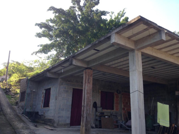 Imagem Casa com 2 Quartos à Venda, 252 m² em Campo Grande - Rio De Janeiro Imagem Casa com 2 Quartos à Venda, 252 m² em Campo Grande - Rio De Janeiro