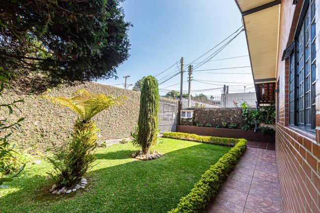 Imagem Casa com 3 Quartos à Venda, 180 m² em Mossunguê - Curitiba Imagem Casa com 3 Quartos à Venda, 180 m² em Mossunguê - Curitiba