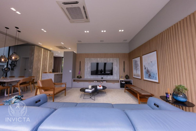 Imagem Casa com 4 Quartos à Venda, 380 m² em Estados - Balneário Camboriú Imagem Casa com 4 Quartos à Venda, 380 m² em Estados - Balneário Camboriú