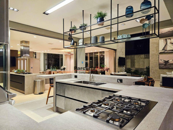 Imagem Casa com 7 Quartos à Venda, 700 m² em Riviera Módulo 12 - Bertioga Imagem Casa com 7 Quartos à Venda, 700 m² em Riviera Módulo 12 - Bertioga