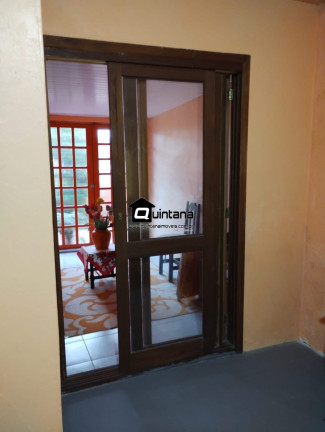 Imagem Sobrado com 3 Quartos à Venda, 300 m² em Três Vendas - Pelotas Imagem Sobrado com 3 Quartos à Venda, 300 m² em Três Vendas - Pelotas