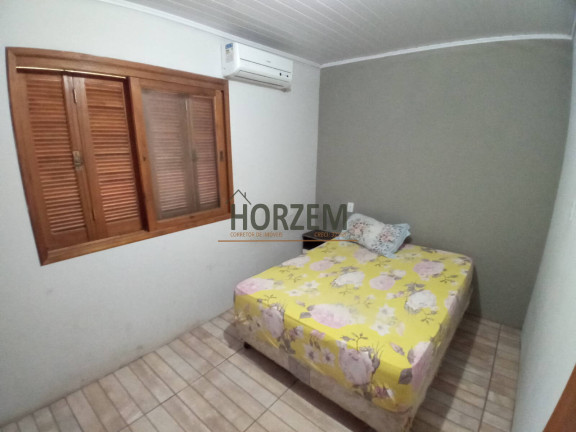Imagem Chácara com 2 Quartos à Venda, 25.000 m² em Santo Onofre - Viamão