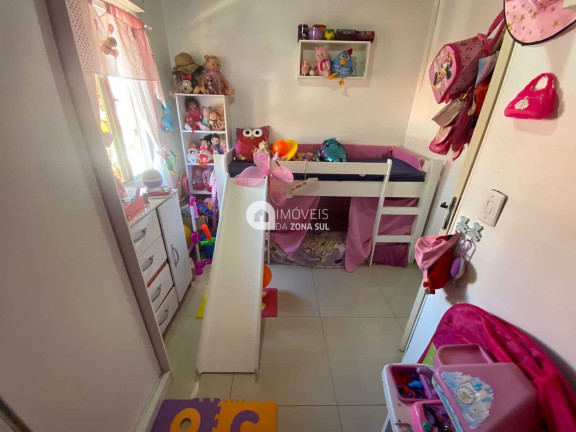 Imagem Casa com 2 Quartos à Venda, 56 m² Imagem Casa com 2 Quartos à Venda, 56 m²