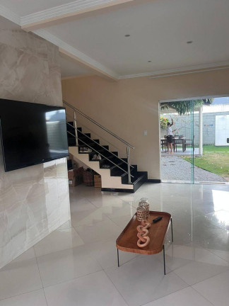 Imagem Casa com 4 Quartos à Venda, em Outeiro São Francisco - Porto Seguro Imagem Casa com 4 Quartos à Venda, em Outeiro São Francisco - Porto Seguro