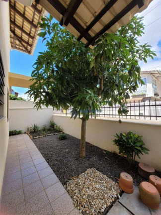 Imagem Sobrado com 5 Quartos à Venda, 320 m² em Praia Do Quilombo - Penha Imagem Sobrado com 5 Quartos à Venda, 320 m² em Praia Do Quilombo - Penha
