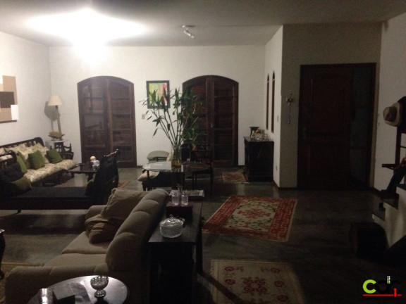 Imagem Casa com 3 Quartos à Venda, em São Geraldo - Poços De Caldas Imagem Casa com 3 Quartos à Venda, em São Geraldo - Poços De Caldas