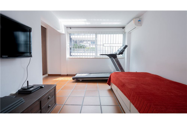 Imagem Apartamento com 2 Quartos à Venda, 70 m² em Jardim Paulista - São Paulo