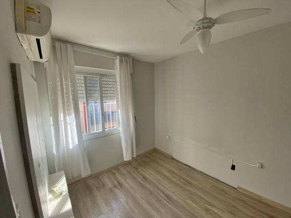 Imagem Imóvel com 1 Quarto à Venda, 35 m² em Jardim Leopoldina - Porto Alegre Imagem Imóvel com 1 Quarto à Venda, 35 m² em Jardim Leopoldina - Porto Alegre