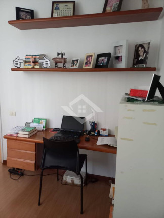 Imagem Apartamento com 3 Quartos à Venda, 152 m² em Icaraí - Niterói Imagem Apartamento com 3 Quartos à Venda, 152 m² em Icaraí - Niterói