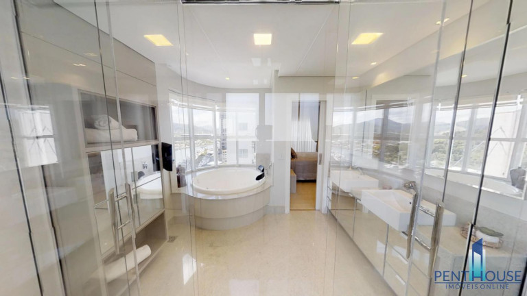 Imagem Apartamento com 4 Quartos à Venda, 238 m² em Centro - Balneário Camboriú Imagem Apartamento com 4 Quartos à Venda, 238 m² em Centro - Balneário Camboriú