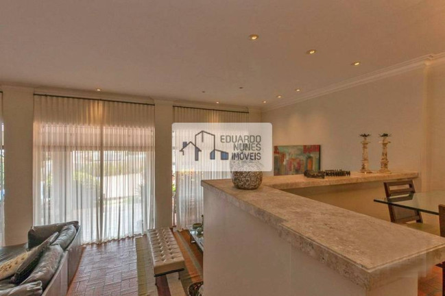 Imagem Casa com 4 Quartos à Venda, 570 m² em Santa Lúcia - Belo Horizonte Imagem Casa com 4 Quartos à Venda, 570 m² em Santa Lúcia - Belo Horizonte