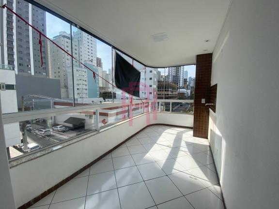 Imagem Apartamento com 3 Quartos à Venda, 124 m² em Centro - Balneário Camboriú Imagem Apartamento com 3 Quartos à Venda, 124 m² em Centro - Balneário Camboriú