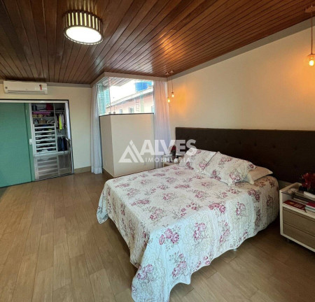 Imagem Casa com 3 Quartos à Venda, 180 m² em Santa Mônica - Feira De Santana Imagem Casa com 3 Quartos à Venda, 180 m² em Santa Mônica - Feira De Santana