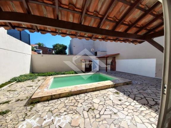 Foto do imóvel Casa com 3 Quartos à Venda, 360 m² em Piratininga - Niterói