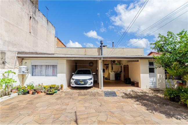 Imagem Casa com 3 Quartos à Venda, 139 m² em Santa Tereza - Porto Alegre Imagem Casa com 3 Quartos à Venda, 139 m² em Santa Tereza - Porto Alegre