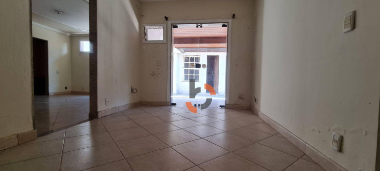 Imagem Casa com 6 Quartos à Venda, 300 m² em Jardim Alvorada - Nova Iguaçu