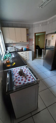 Imagem Casa com 6 Quartos à Venda, 240 m² em Vila Carrão - São Paulo Imagem Casa com 6 Quartos à Venda, 240 m² em Vila Carrão - São Paulo