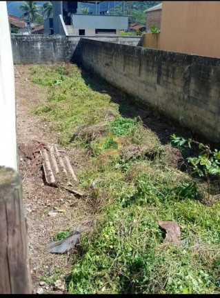 Terreno à Venda, 137 m² em Ipiranguinha - Ubatuba