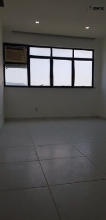 Imagem Sala Comercial à Venda, 34 m² em Centro - Niterói Imagem Sala Comercial à Venda, 34 m² em Centro - Niterói