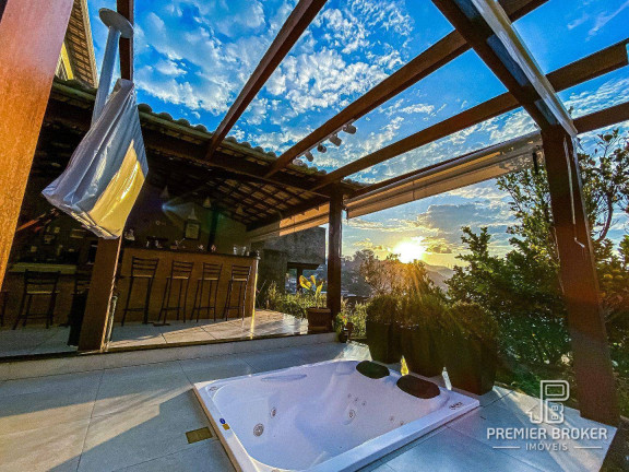 Imagem Casa com 4 Quartos à Venda, 307 m² em Tijuca - Teresópolis Imagem Casa com 4 Quartos à Venda, 307 m² em Tijuca - Teresópolis