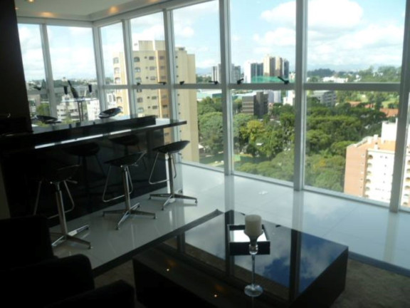 Imagem Apartamento com 3 Quartos à Venda, 176 m² em Cabral - Curitiba Imagem Apartamento com 3 Quartos à Venda, 176 m² em Cabral - Curitiba
