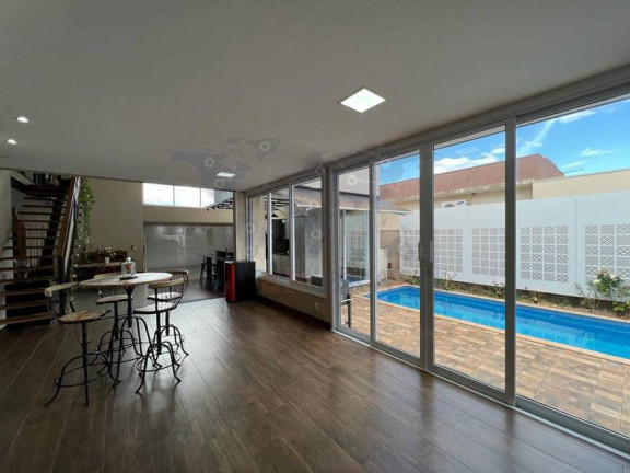Imagem Casa de Condomínio com 3 Quartos à Venda, em Quinta Ranieri - Bauru Imagem Casa de Condomínio com 3 Quartos à Venda, em Quinta Ranieri - Bauru