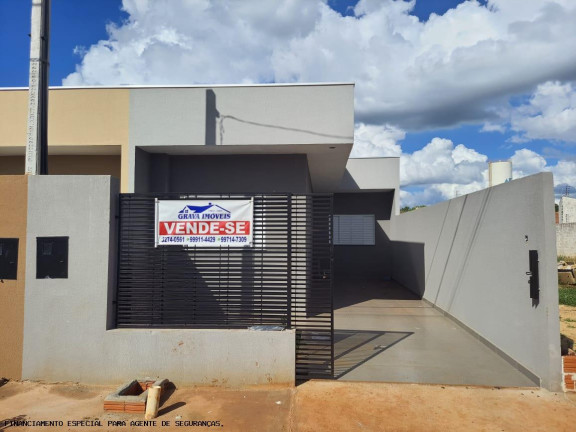 Imagem Casa com 3 Quartos à Venda, 72 m² em Jardim Carmelo - Sarandi Imagem Casa com 3 Quartos à Venda, 72 m² em Jardim Carmelo - Sarandi