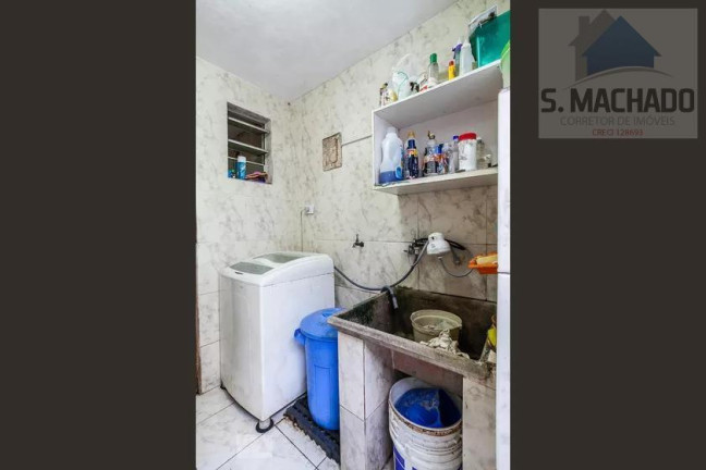 Imagem Casa com 5 Quartos à Venda, 300 m² em Parque Jaçatuba - Santo André