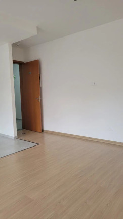 Imagem Apartamento com 2 Quartos à Venda, 52 m² em Zona 7 - Maringá