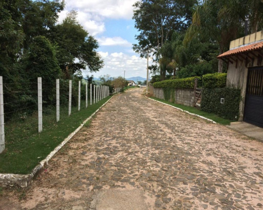 Imagem Imóvel com 2 Quartos à Venda, 5.500 m² em Graminha - Juiz De Fora
