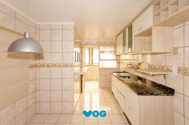 Imagem Imóvel com 2 Quartos à Venda, 72 m² em Santa Cecília - Porto Alegre Imagem Imóvel com 2 Quartos à Venda, 72 m² em Santa Cecília - Porto Alegre