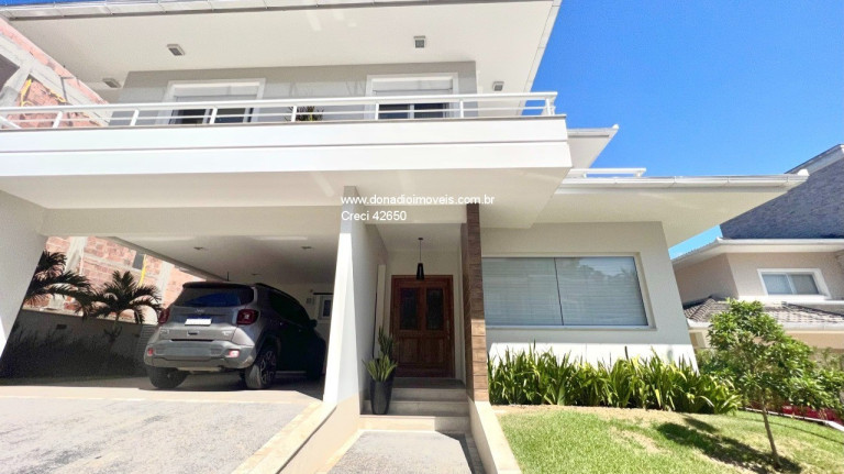 Imagem Casa com 4 Quartos à Venda, 301 m² em Santo Antônio De Lisboa - Florianópolis Imagem Casa com 4 Quartos à Venda, 301 m² em Santo Antônio De Lisboa - Florianópolis