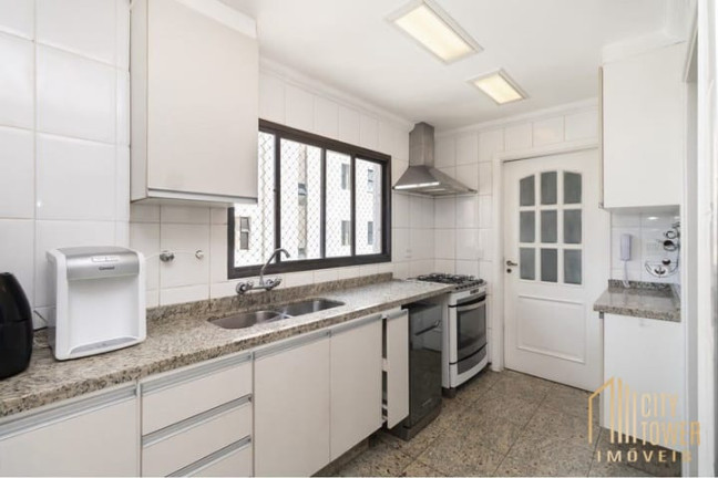 Imagem Apartamento com 4 Quartos à Venda, 181 m² em Campo Belo - São Paulo