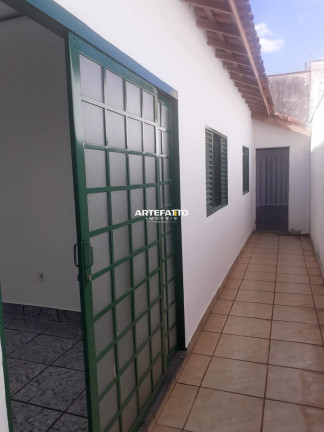 Imagem Casa com 3 Quartos à Venda, 200 m² em Jardim Samello Woods - Franca Imagem Casa com 3 Quartos à Venda, 200 m² em Jardim Samello Woods - Franca