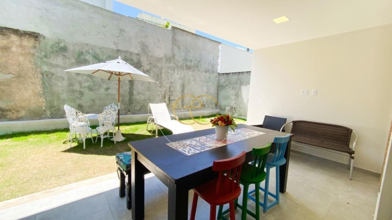 Imagem Casa de Condomínio com 3 Quartos à Venda, 240 m² em Catu De Abrantes (abrantes) - Camaçari Imagem Casa de Condomínio com 3 Quartos à Venda, 240 m² em Catu De Abrantes (abrantes) - Camaçari