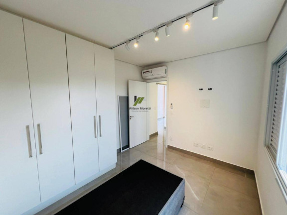 Imagem Casa de Condomínio com 3 Quartos à Venda, 210 m²